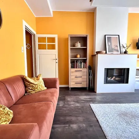 Lovely For Family- 1 Min Beachfront & Sea View Sleeps 6 * De Panne