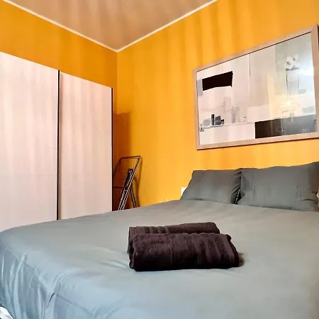 Lovely For Family- 1 Min Beachfront & Sea View Sleeps 6 *
